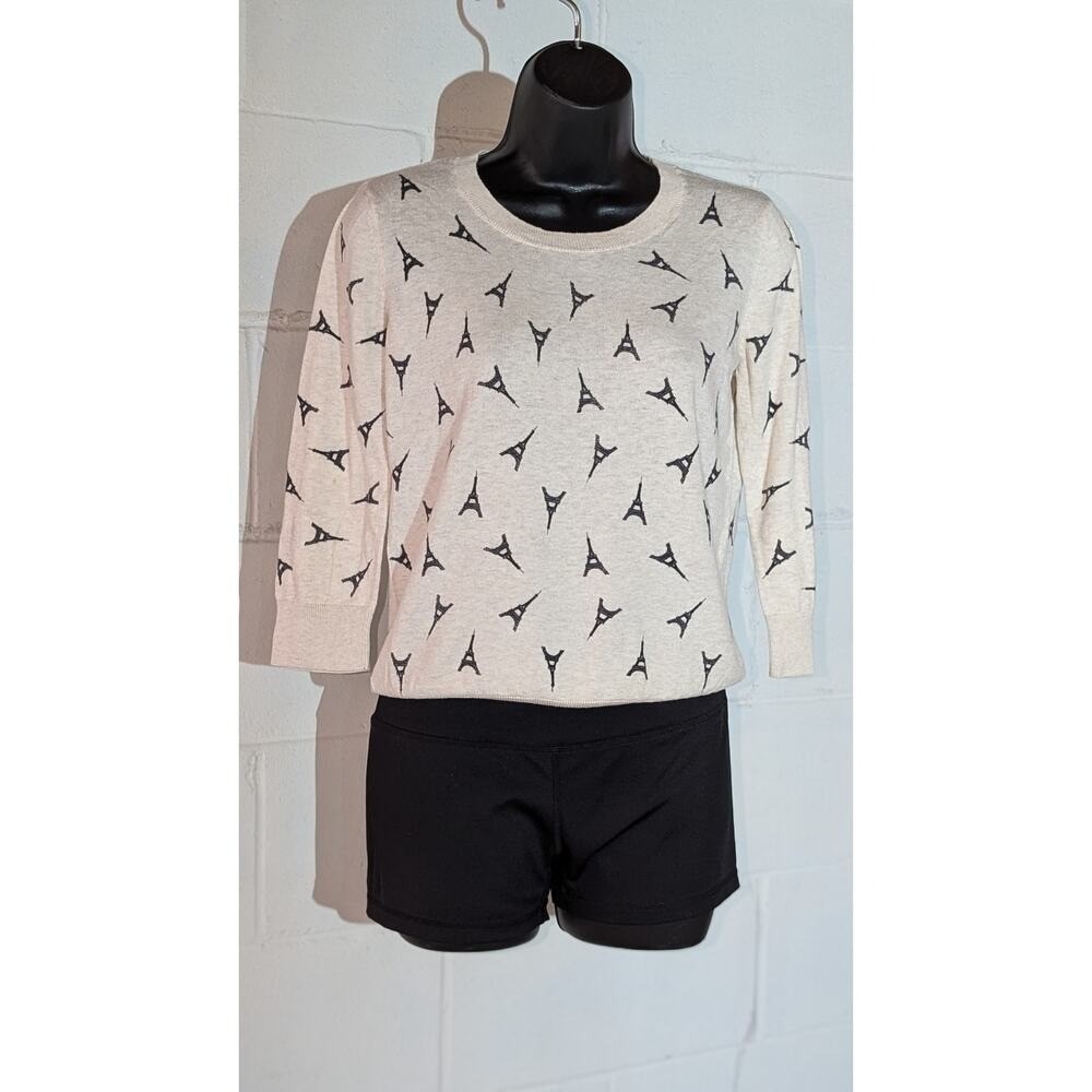 Forever 21 Eiffel Tower Print 3/4 Sleeve Crew Neck Pullover Sweater Medium